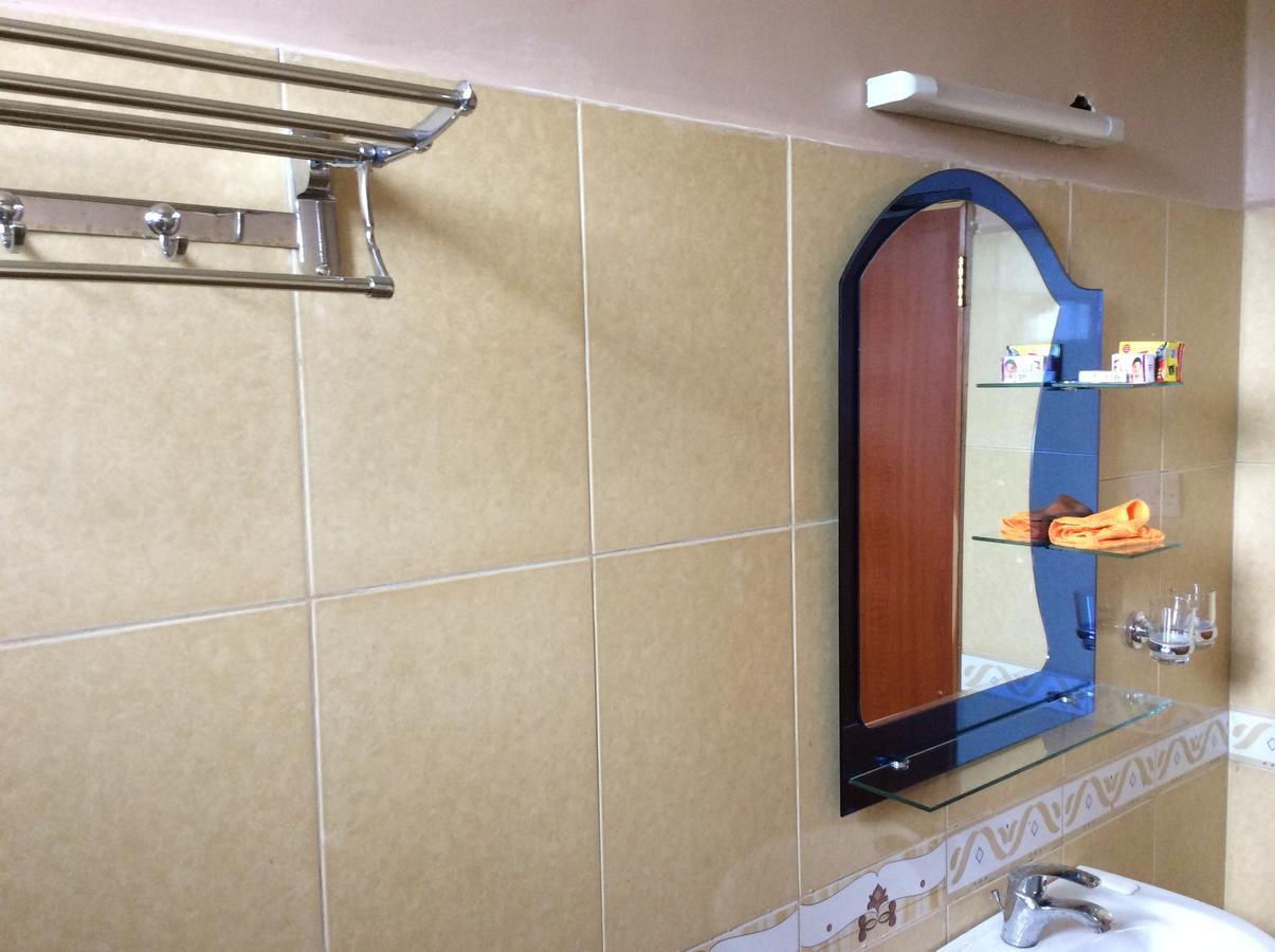 Anmut Hostel Lushoto Екстериор снимка